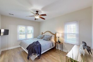 3 Schlafzimmer, Bügeleisen/Bügelbrett, kostenloses WLAN, Bettwäsche