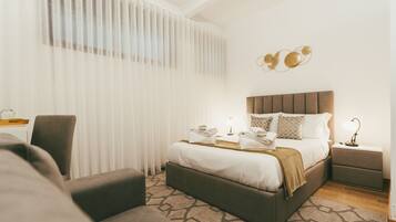 Family Room, 1 Double Bed, Non Smoking, Private Bathroom | Premium bedding, memory-foam beds, individually decorated