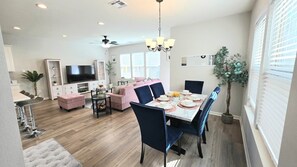 Dining - Mardi Gras Magic Getaway in Baton Rouge  -  BC1019 (Baton Rouge)
