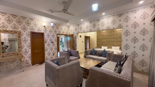 Secure Inn Guest House Bahria Town