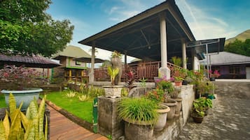 Standard Room | Courtyard view
