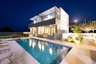 Heliades Residence