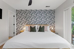 3 bedrooms, iron/ironing board, travel cot, WiFi