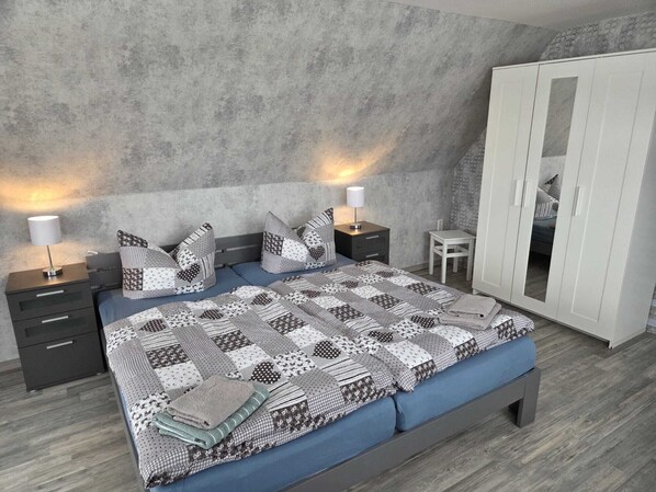 2 bedrooms, free WiFi, bed sheets