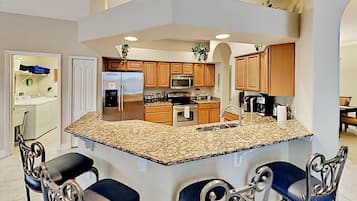 Luxury House | Private kitchen