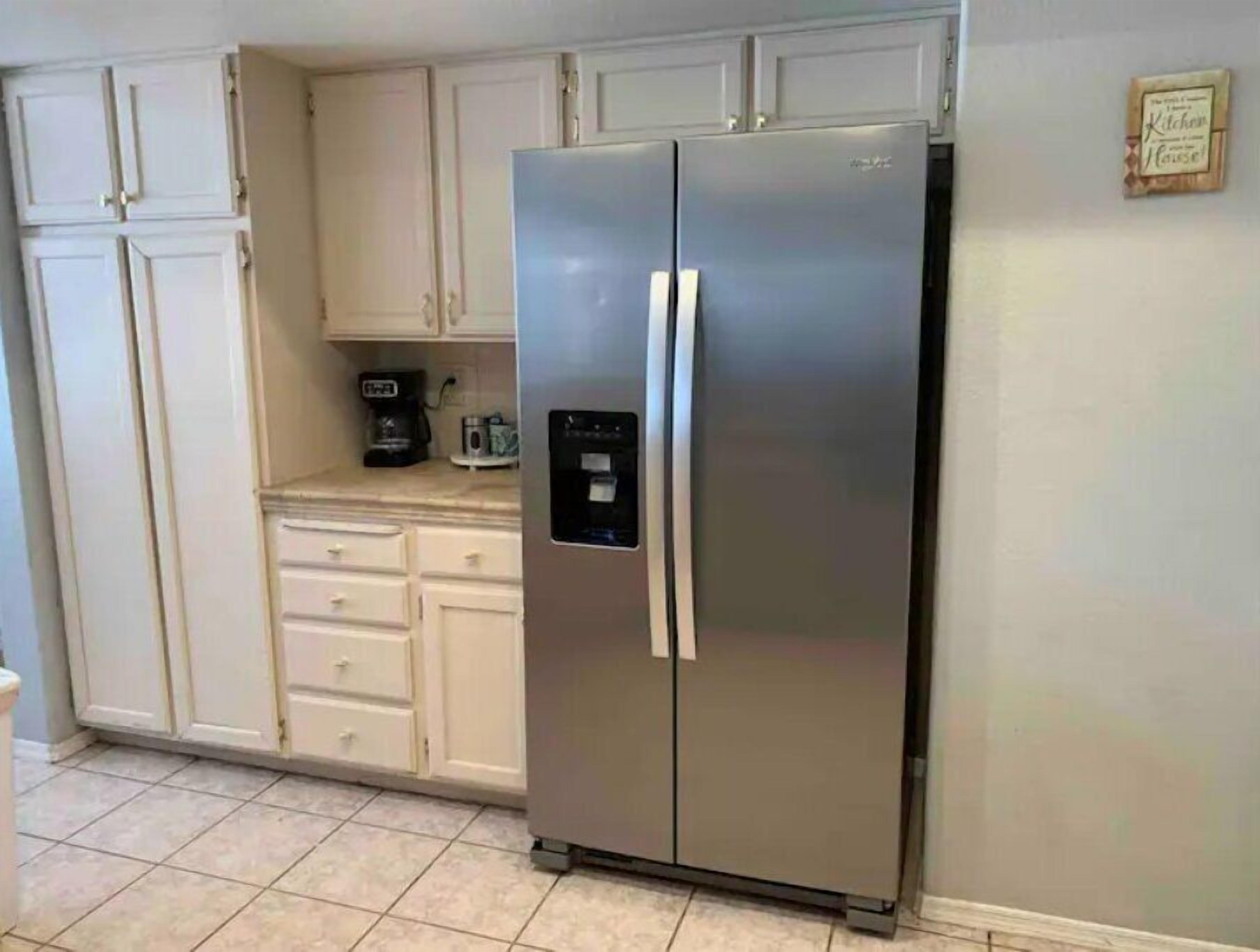 Heart of Yuma 2 Story Home 4B/2.5B 9gst