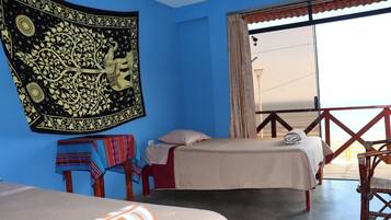 8 chambres, Wi-Fi, draps fournis