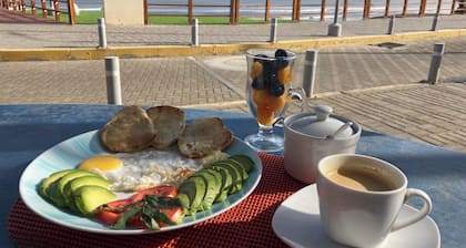 Hospedaje Sueños DE Chicama, MAS Cerca AL Point, CON UNA Vista Expectacular