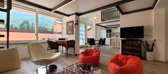 Design apartment with sun terrace and a 5-minute walk from the lake