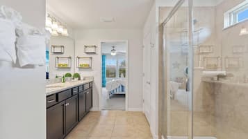 Luxury House | Bathroom | Hair dryer, towels, toilet paper
