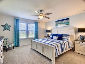 Luxury House - Misty Oak  (Davenport)