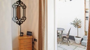 Ảnh chưa phân loại, 5 trong số 23 ảnh, nút