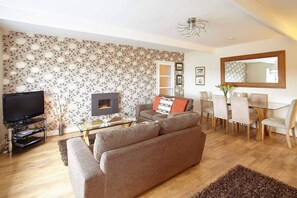 House | 3 bedrooms, Internet - Host Stay View Point Apartment (Saltburn-by-the-Sea)