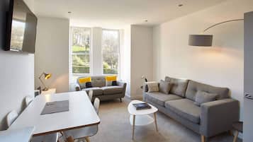 Apartment | 2 bedrooms, Internet