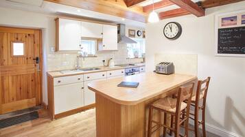 House | 4 bedrooms, Internet