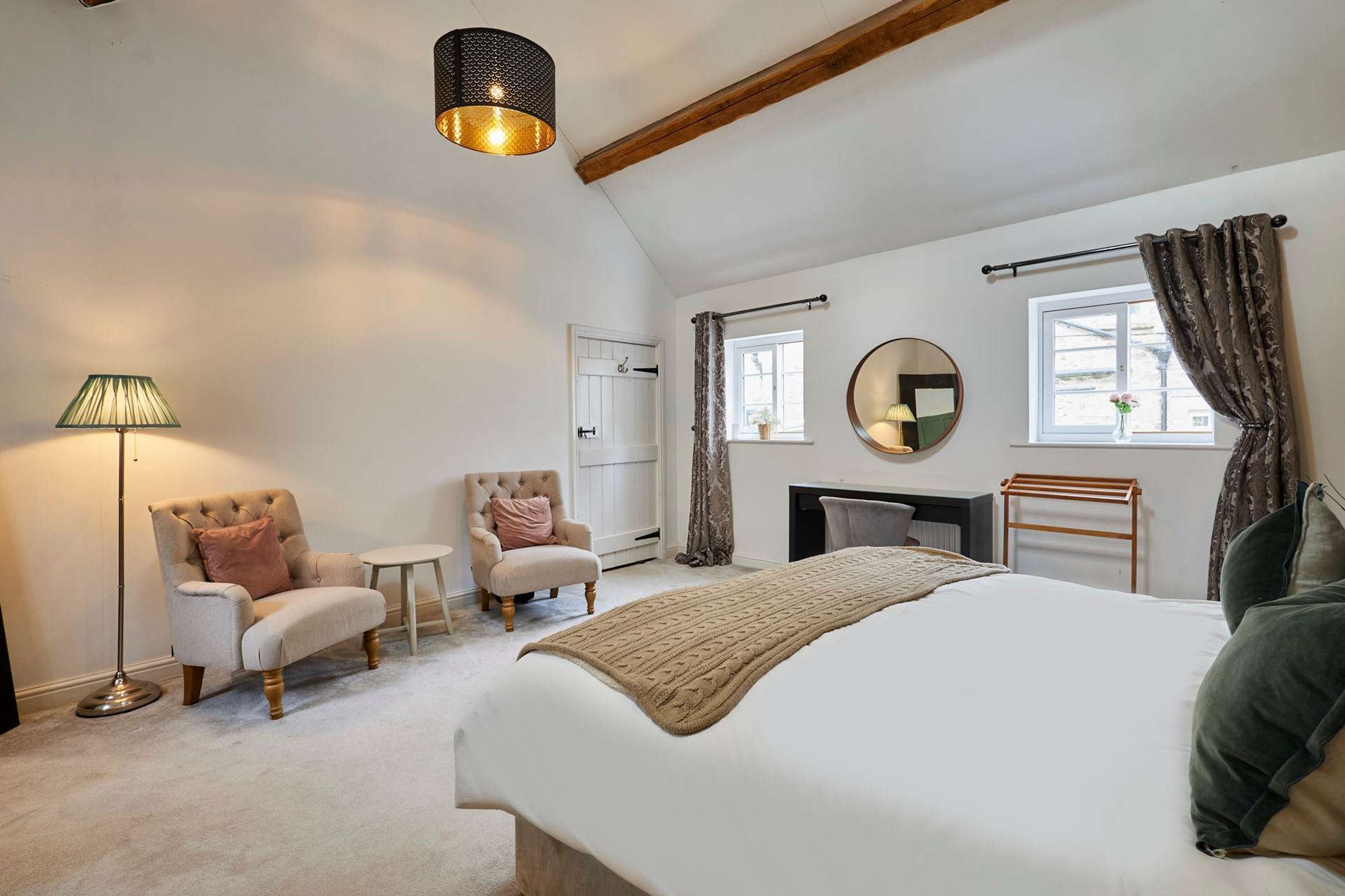 House | 4 bedrooms, Internet