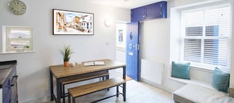 Host Stay Harbour Cottage