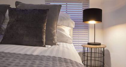 Host Stay The Surfer s Loft Apartment