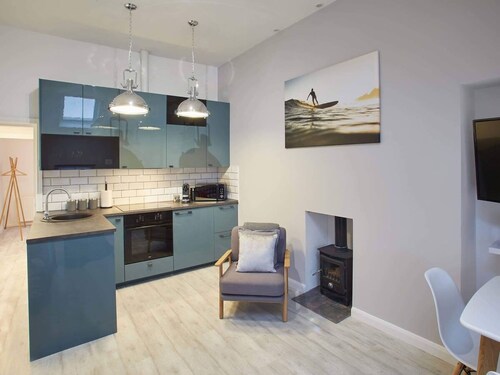 Host Stay The Surfer s Loft Apartment