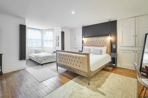 2 bedrooms, Internet