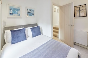 Ferienhaus | 2 Schlafzimmer, Schreibtisch, schallisolierte Zimmer