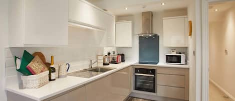 Apartment | 2 bedrooms, soundproofing, Internet