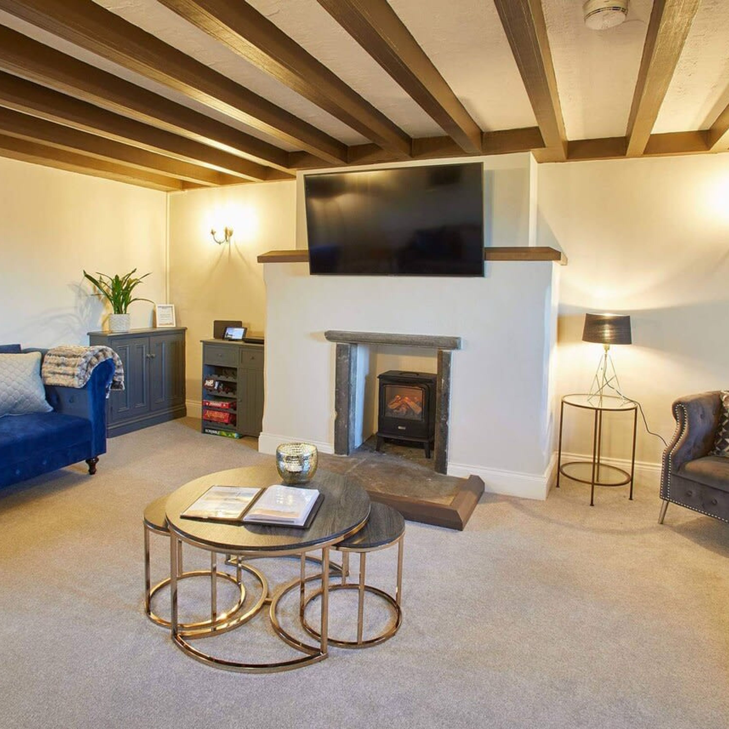 บ้านพัก | 5 ห้องนอน, อินเทอร์เน็ตความเร็วสูง