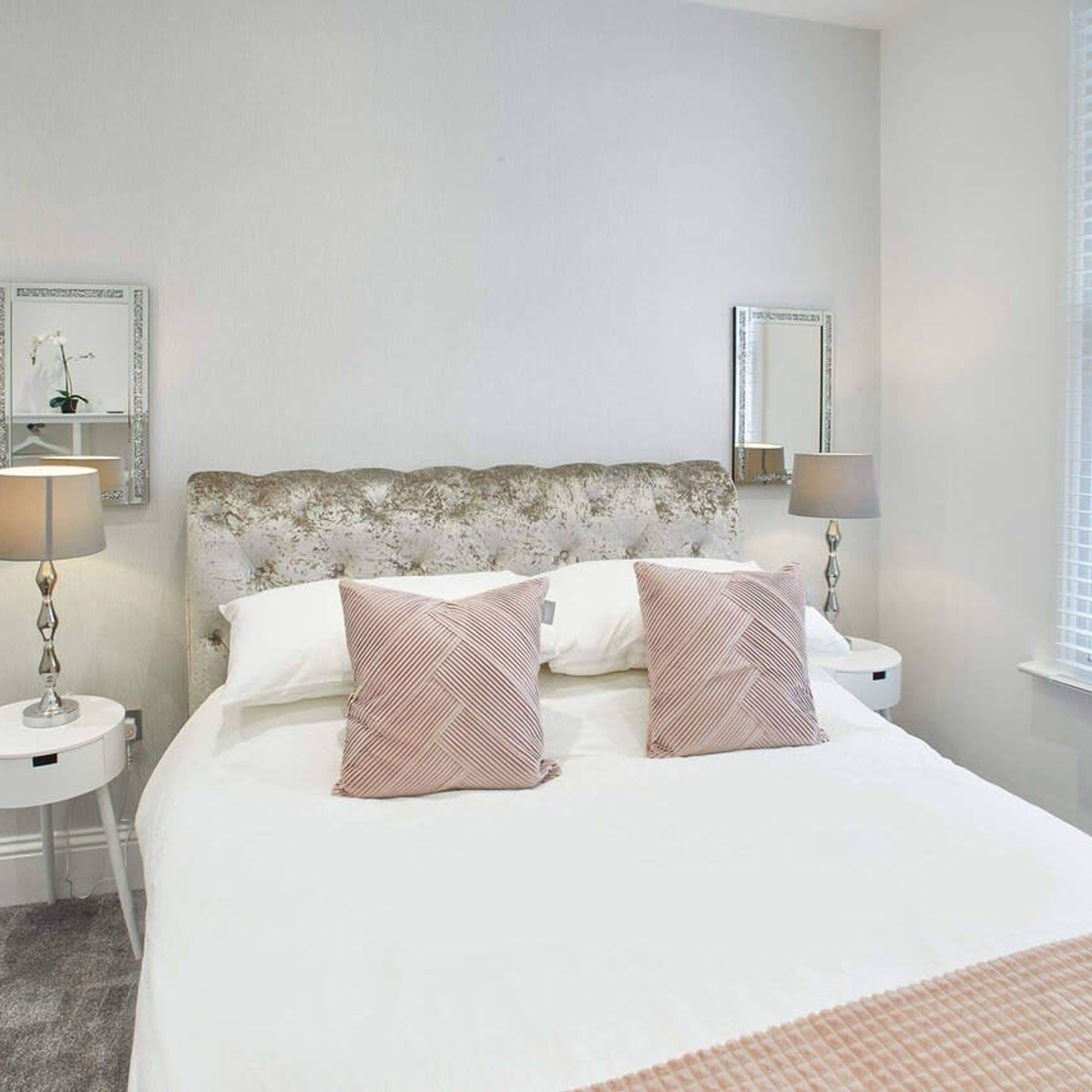 House | 4 bilik tidur 