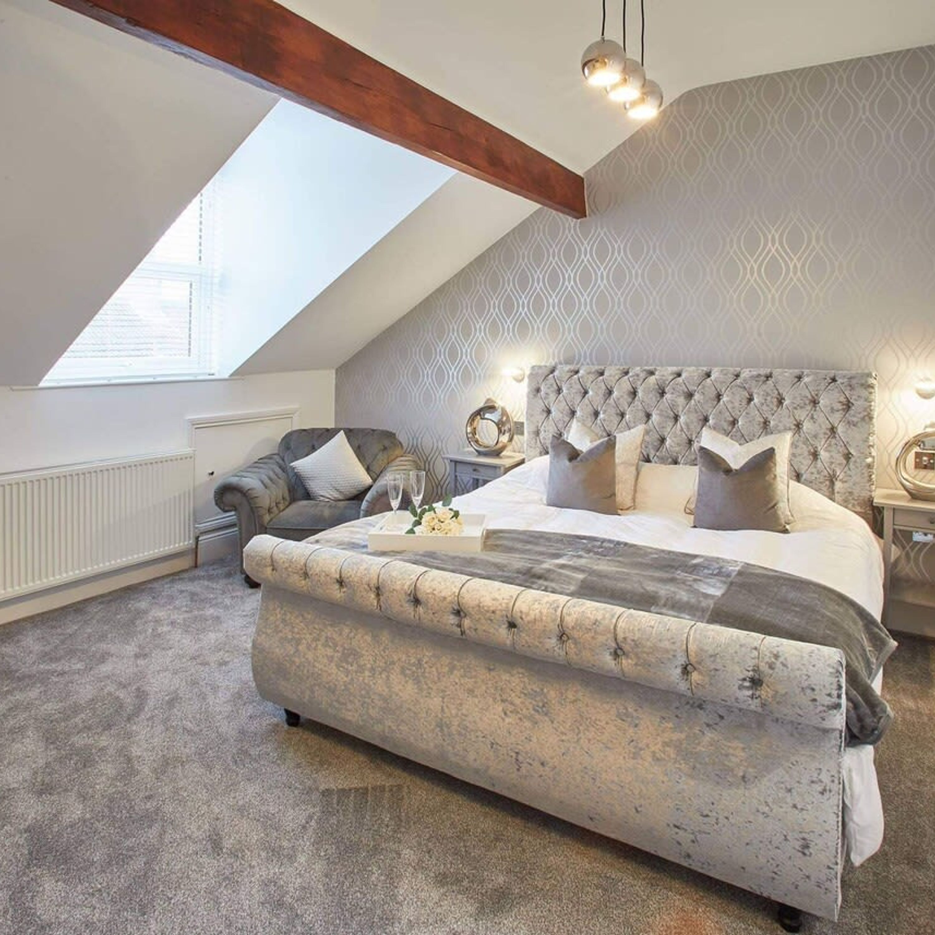 House | 4 bilik tidur 