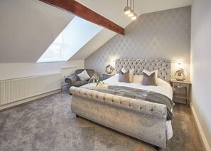 Nhà | 4 phòng ngủ 