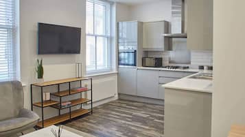 ์ํํธ | 2 ๊ฐ์ ์นจ์ค, ๋ฐฉ์ ์ค๋น, ์ธํฐ๋ท