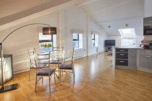 1 غرفة نوم وخدمة الإنترنت