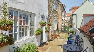 House | 2 bedrooms, Internet