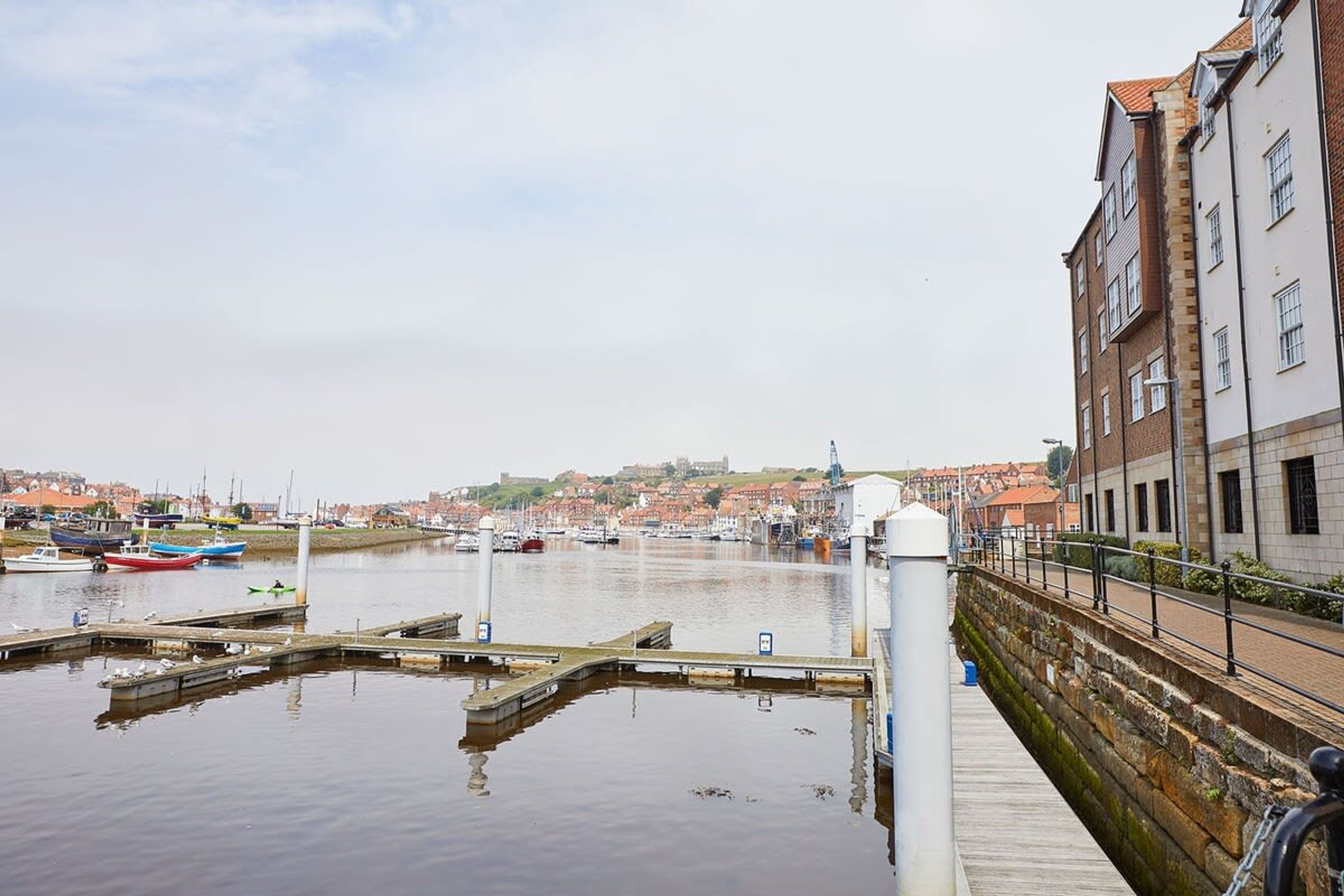 アパートメント | 2 室のベッドルーム、インターネットアクセス