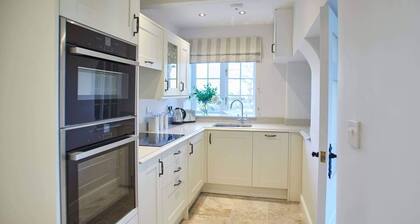 Host Stay Tithe Cottage
