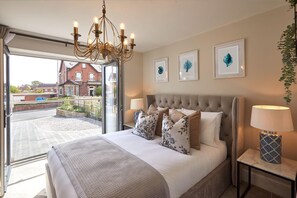 House | 2 bedrooms, Internet - Host Stay The Hampton at Prospect Hill Apartments (Whitby)