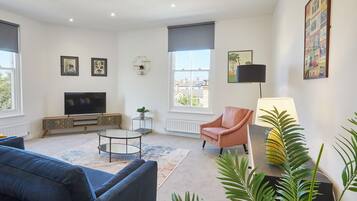 2 bedrooms, Internet