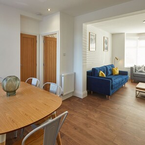 House | 3 bedrooms, desk, Internet - Host Stay Montrose View (Saltburn-by-the-Sea)