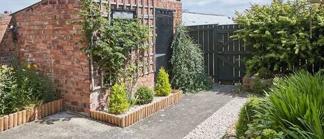 House | 3 bedrooms, desk, Internet