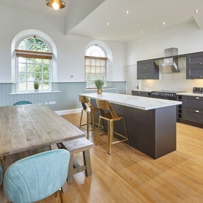 House | 5 bedrooms, Internet - Host Stay Dunsley Chapel (Whitby)