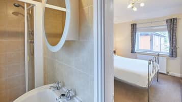 House | 1 bedroom, Internet