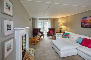House, Smoking | 4 bedrooms