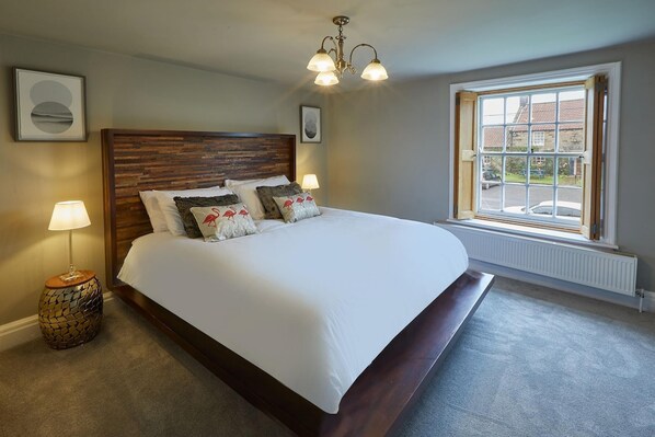 Casa, para fumadores | 4 habitaciones 