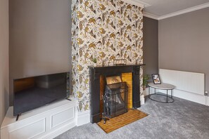 2 bedrooms - Host Stay Fly Away Ruby (Saltburn-by-the-Sea)