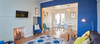 Host Stay Artist House