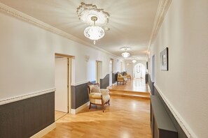 公寓 | 3 多间卧室、隔音