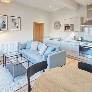 Apartment | 2 bedrooms - Host Stay Skyline Apartment (Whitby)