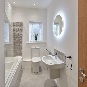 Apartment | 2 bedrooms - Host Stay Skyline Apartment (Whitby)