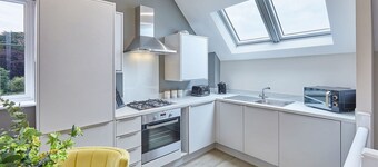 Host Stay Lightkeeper s Cottage