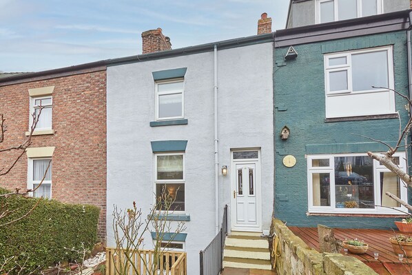 House - Host Stay The Alby (Whitby)